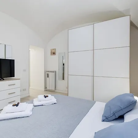 Vivilo Collection - Brescia - 2bd 2 Baths *