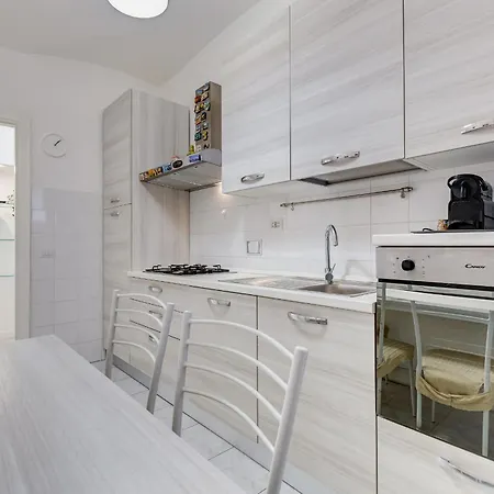 Vivilo Collection - Brescia - 2bd 2 Baths Roma