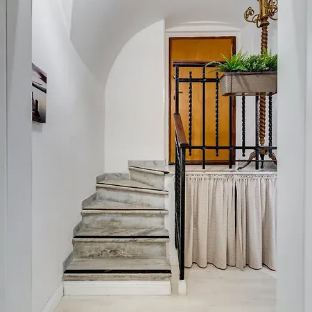 Vivilo Collection - Brescia - 2bd 2 Baths * רומא